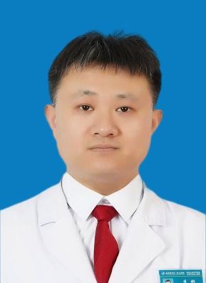 李  彬